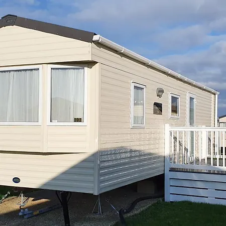 Oxley Retreat, West Sands, Seal Bay Resort Selsey Exterior photo